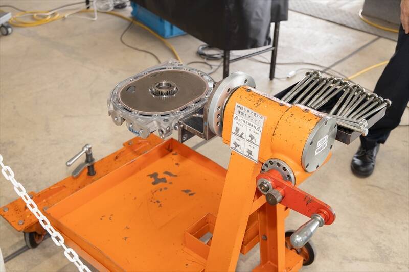 マツダファンフェスタ2025でメディアvs自動車メーカー連合軍の熱い戦いが繰り広げられていた！