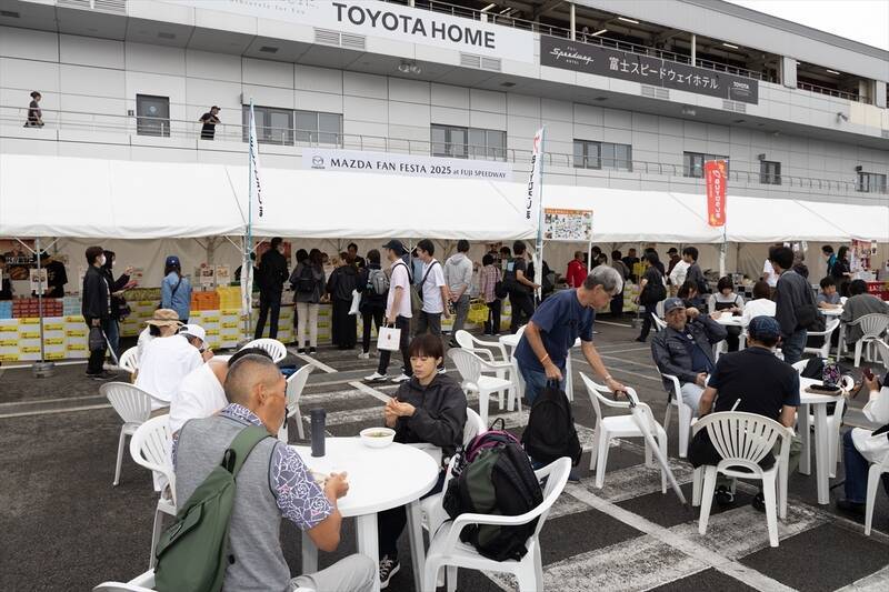 マツダファンフェスタ2025でメディアvs自動車メーカー連合軍の熱い戦いが繰り広げられていた！
