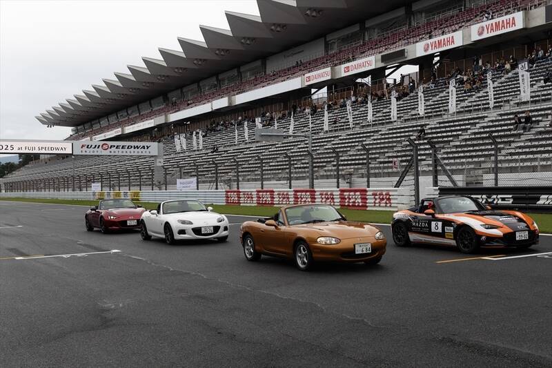 マツダファンフェスタ2025でメディアvs自動車メーカー連合軍の熱い戦いが繰り広げられていた！