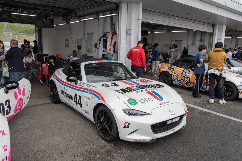 マツダファンフェスタ2025でメディアvs自動車メーカー連合軍の熱い戦いが繰り広げられていた！