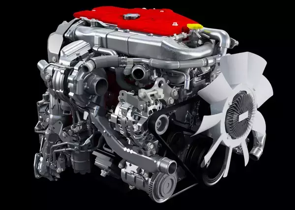 「みんな大好きトヨタ「ダイナ カーゴ 2.0tonシリーズ」一部改良 新4.0Lディーゼルや安全装備を強化」の画像