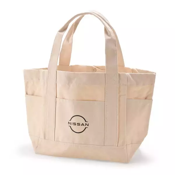 「GT-R×G-SHOCK第7弾きた！ “鉄仮面”ミニカーも登場！ 日産グッズ115点が一斉投入」の画像