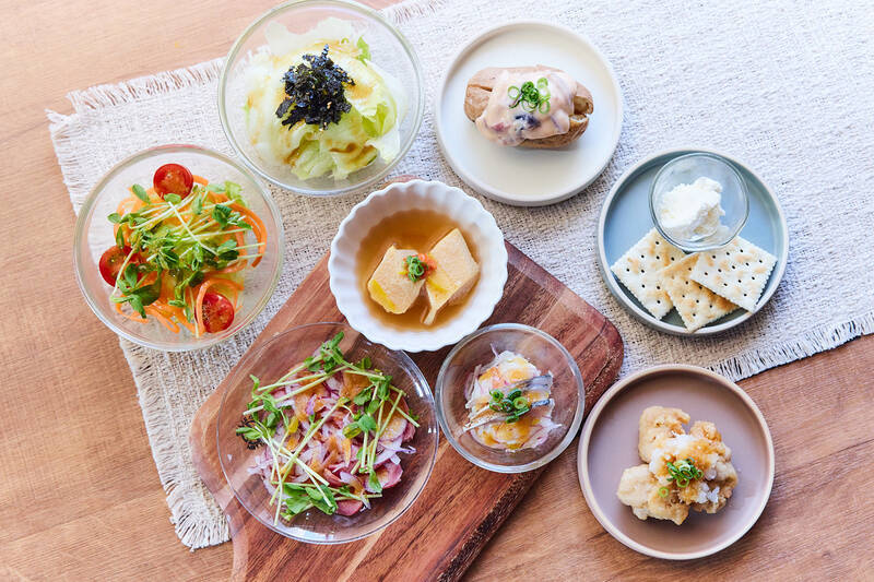 「鍋飲みセット」2000円ちょい！酒は飲み放題！平日のコスパプランがやばげ
