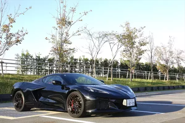 「コルベットの上位モデル「Z06」試乗！  圧倒的パワーのエンジンにシビれた」の画像