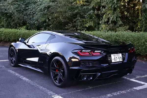 「コルベットの上位モデル「Z06」試乗！  圧倒的パワーのエンジンにシビれた」の画像