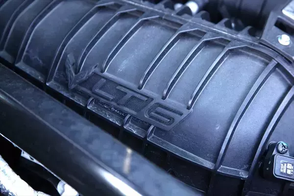「コルベットの上位モデル「Z06」試乗！  圧倒的パワーのエンジンにシビれた」の画像