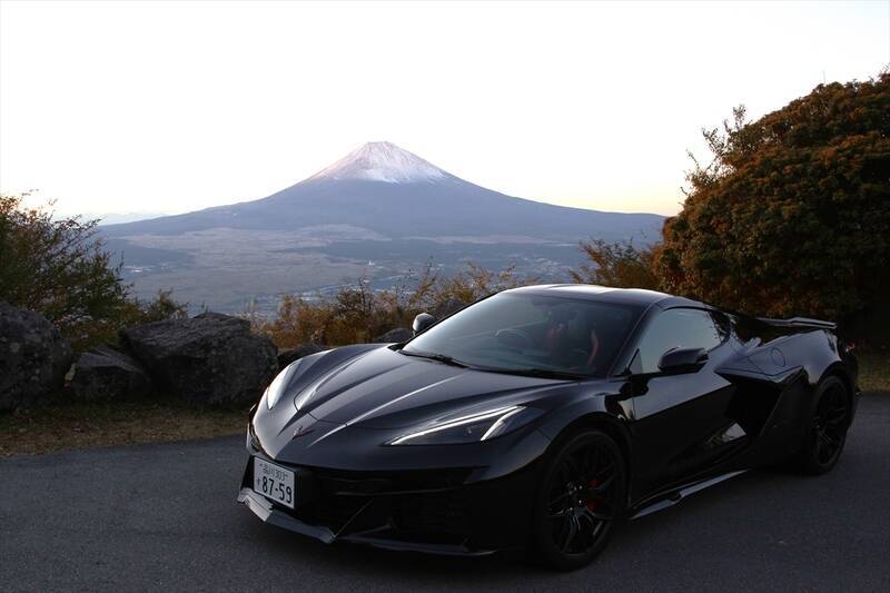 コルベットの上位モデル「Z06」試乗！  圧倒的パワーのエンジンにシビれた