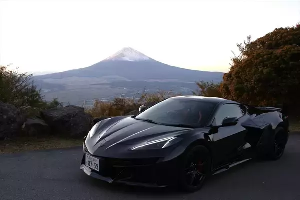 「コルベットの上位モデル「Z06」試乗！  圧倒的パワーのエンジンにシビれた」の画像