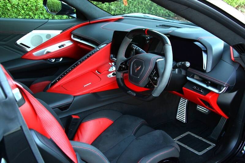 コルベットの上位モデル「Z06」試乗！  圧倒的パワーのエンジンにシビれた