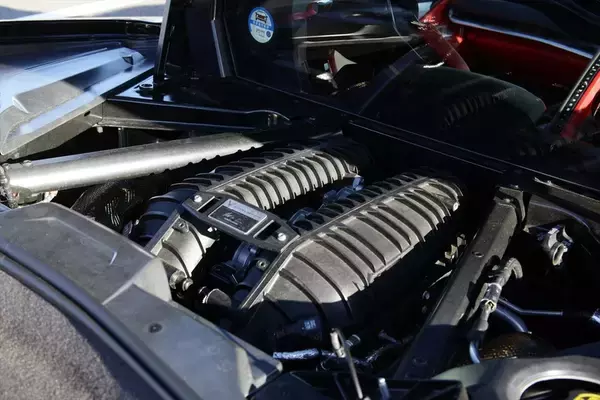 「コルベットの上位モデル「Z06」試乗！  圧倒的パワーのエンジンにシビれた」の画像