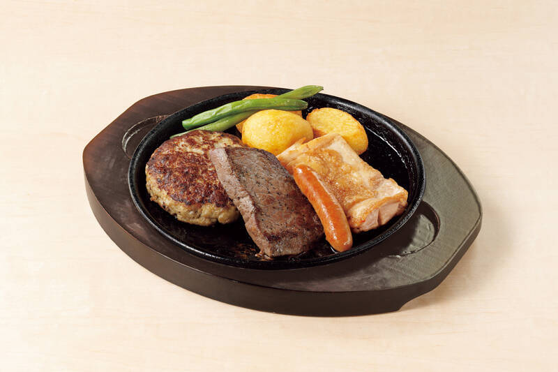 ライス大盛り無料！ ステーキフェア開幕、4種肉コンボも！ デニーズの夏が茶色い