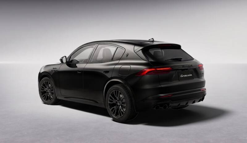 マセラティ“漆黒のSUV”が日本13台限定で登場、価格は1235万円