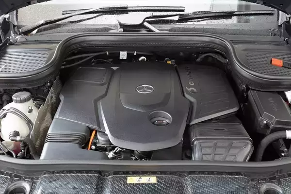 「家族車＝ミニバンはもう古い？ あえてミニバンではなく「3列SUV」を選ぶ3つの理由」の画像