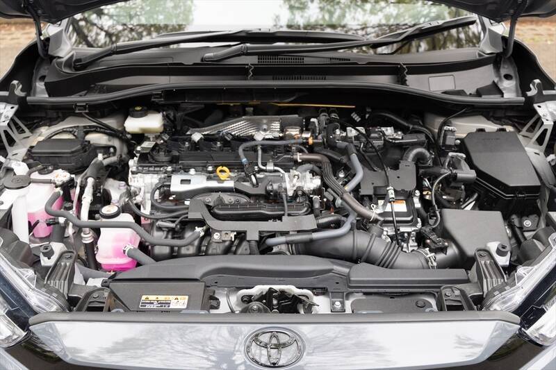 排気量アップでプラス38万円はバグ!? トヨタの良心「カローラクロス GR SPORT」がコスパ最強な理由