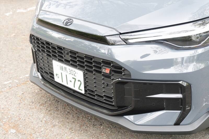 排気量アップでプラス38万円はバグ!? トヨタの良心「カローラクロス GR SPORT」がコスパ最強な理由