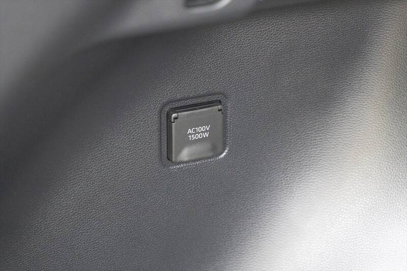 排気量アップでプラス38万円はバグ!? トヨタの良心「カローラクロス GR SPORT」がコスパ最強な理由