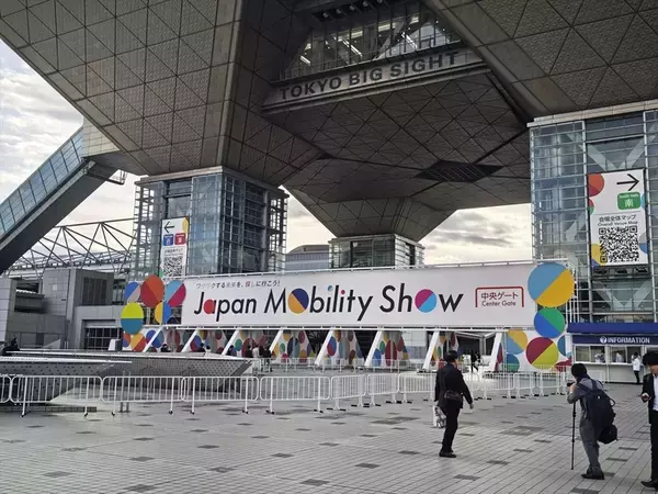 ジャパンモビリティショーでドコモ、au、ソフトバンクが揃って出展！ 通信の力を見せつける