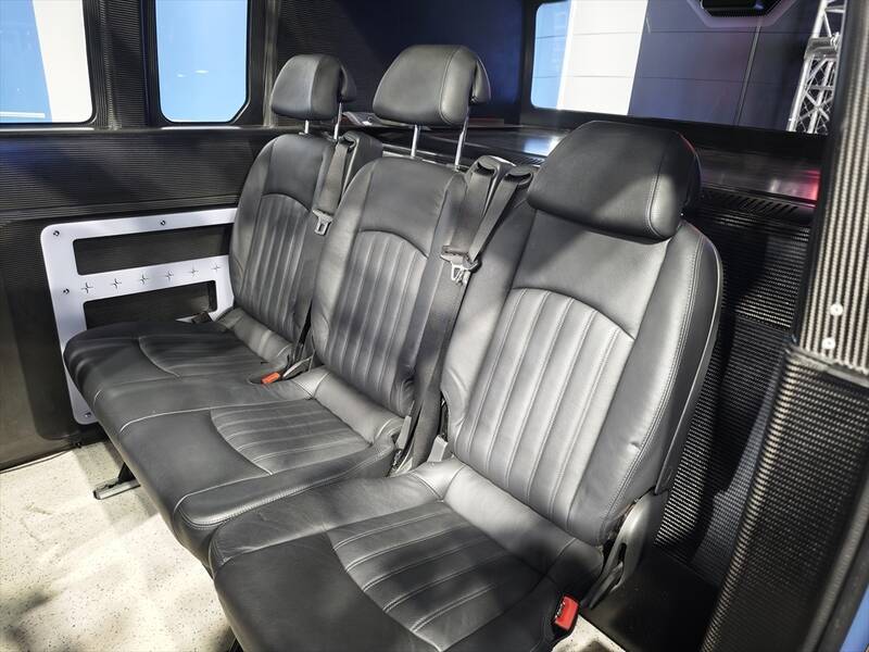 ジャパンモビリティショーでドコモ、au、ソフトバンクが揃って出展！ 通信の力を見せつける