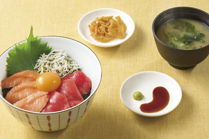 ジョナサン「ハーゲンダッツ」フェア開幕！30cm超のDXパフェなど登場