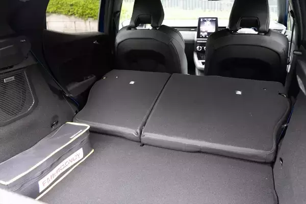 「輸入車No.1の燃費とアルピーヌの走り！ ルノー「ルーテシア」が叶える欲張りな選択」の画像