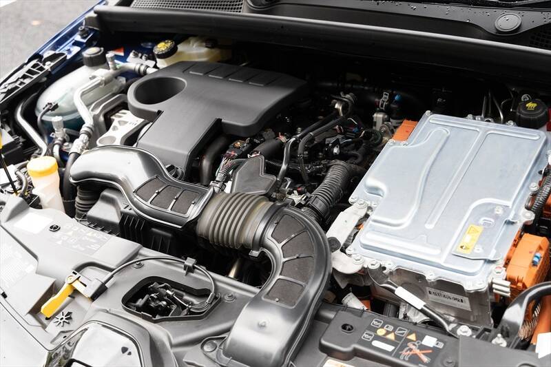 輸入車No.1の燃費とアルピーヌの走り！ ルノー「ルーテシア」が叶える欲張りな選択