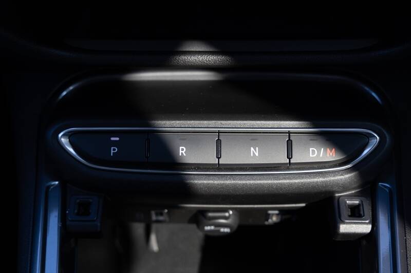 後席も荷室も我慢しない！ FIAT500の魂を受け継ぐ5ドアSUV「600（セイチェント）」がめちゃ優秀