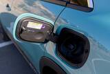 「後席も荷室も我慢しない！ FIAT500の魂を受け継ぐ5ドアSUV「600（セイチェント）」がめちゃ優秀」の画像5