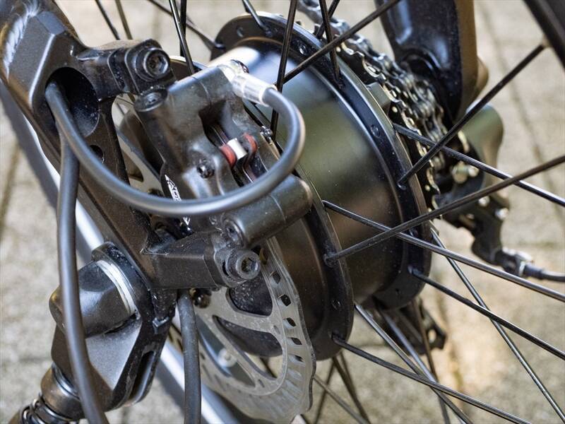 オシャレだけど走りはガチのe-bike！ BESV「PS-1」は電動アシストが切れても快適に走れる