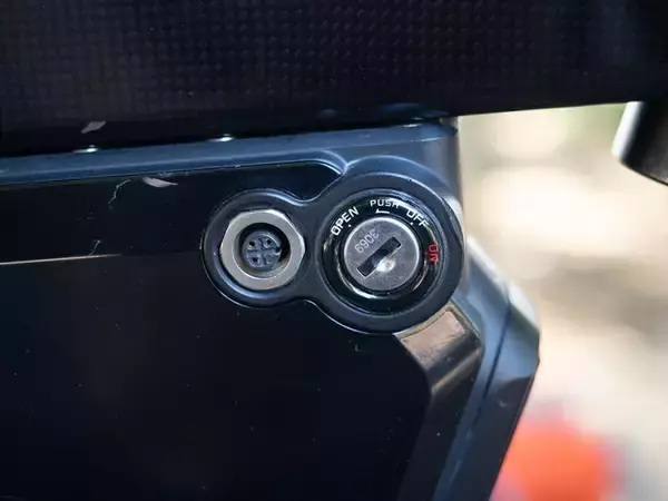 「オシャレだけど走りはガチのe-bike！ BESV「PS-1」は電動アシストが切れても快適に走れる」の画像