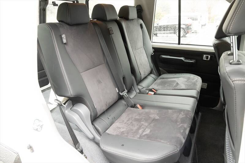 無骨でカッコイイ！ 500万円以下でSUVを買うならトヨタ「ランクル70」しかない