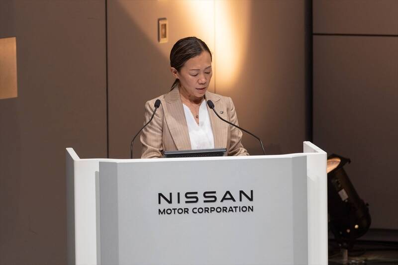 日産「キャラバン MYROOM」は部屋ごと出かけるような車中泊の最終形態！