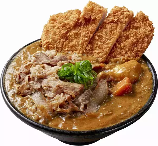 「総重量1kgに迫る「あふれ盛り肉カレーうどん」！全国の店舗で本日販売スタート」の画像