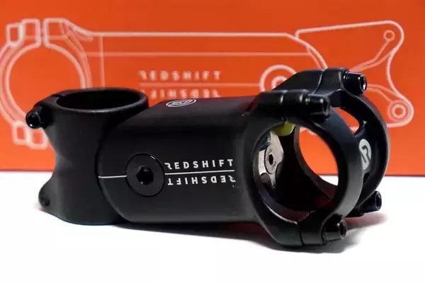 フルサス装備で世界のナベアツ化した自転車について