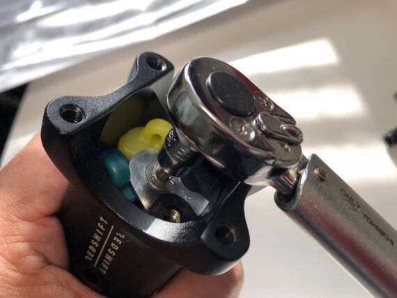 フルサス装備で世界のナベアツ化した自転車について