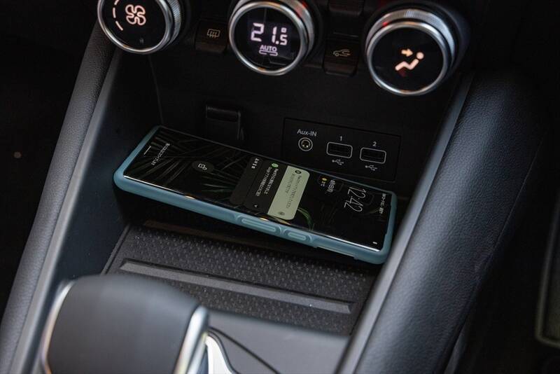 ドグミッションのコンパクトSUV、ルノー「キャプチャー E-TECH FULL HYBRID」は疲れにくいクルマ