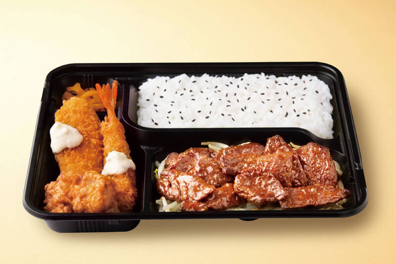 ガッツリ肉ダブルも！ 毎年人気の「牛ハラミ焼肉弁当」2つのソースで登場