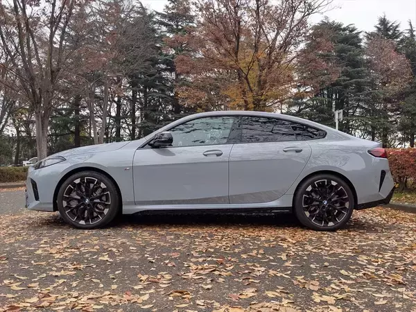 「BMWのコンパクトセダン「2シリーズ グランクーペ」が日本の道でマジでイイ5つの理由」の画像