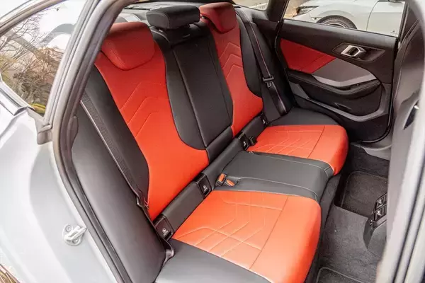 「BMWのコンパクトセダン「2シリーズ グランクーペ」が日本の道でマジでイイ5つの理由」の画像