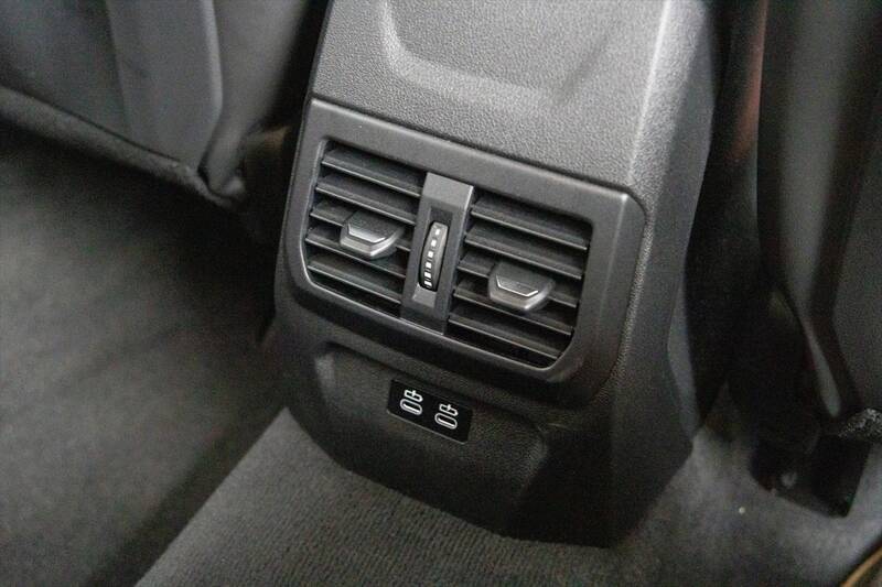 BMWのコンパクトセダン「2シリーズ グランクーペ」が日本の道でマジでイイ5つの理由