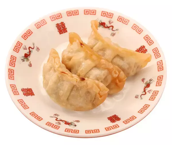 「「大阪王将」コラボ弁当がローソン100で！これだけつまってお手頃価格」の画像