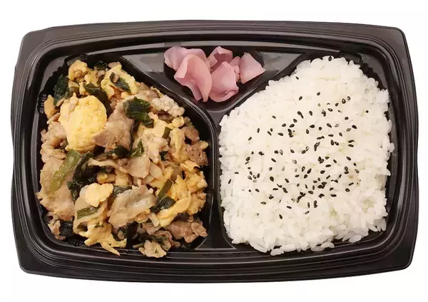 「「大阪王将」コラボ弁当がローソン100で！これだけつまってお手頃価格」の画像