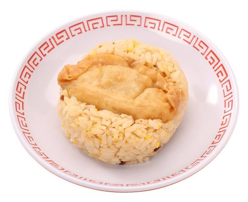 「大阪王将」コラボ弁当がローソン100で！これだけつまってお手頃価格