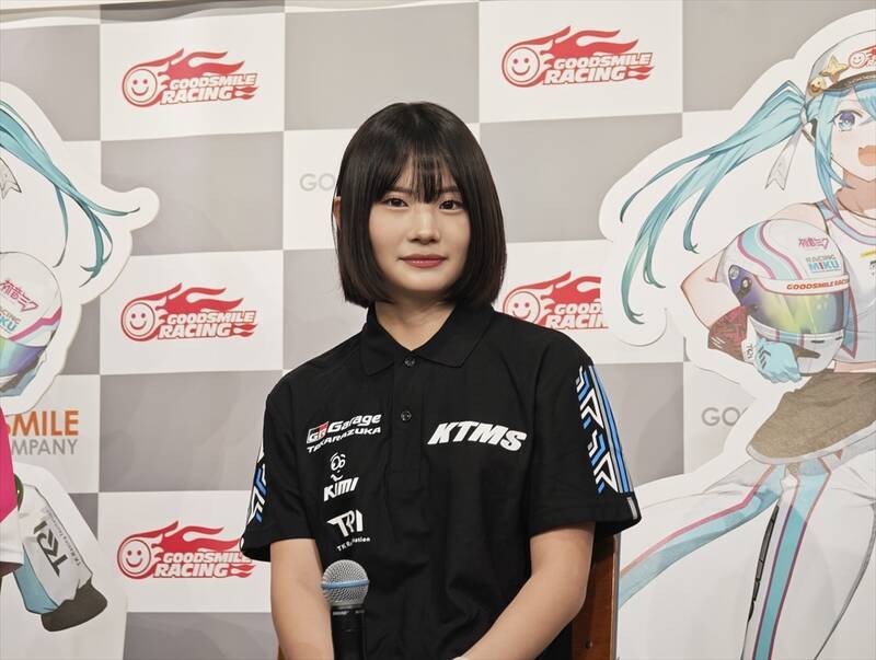 グッドスマイルレーシング、2026年はついに体制変更！ イラストは黒星紅白さんが担当！