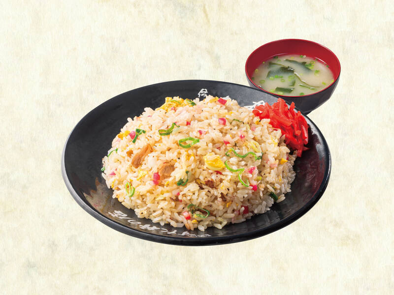 待ってました！ すた丼屋「チャーハン」復活！ 大盛りなら1ポンド超、全7種