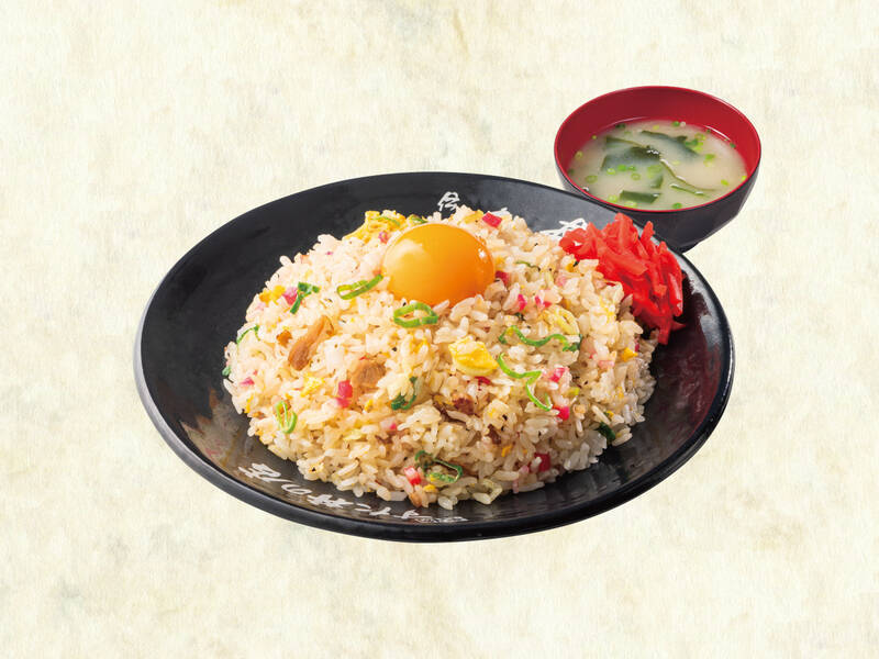 待ってました！ すた丼屋「チャーハン」復活！ 大盛りなら1ポンド超、全7種