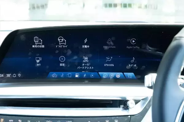 「アメ車のEV「キャデラック LYRIQ」に乗ってみた！522馬力モーターがもたらす超加速＆静粛性に感動」の画像