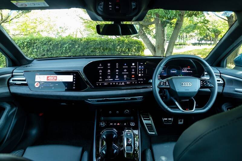 カッコいいワゴンは健在！ アウディの新型「A5 Avant」は流麗なデザインと広々ラゲッジでアウディらしさを継承する