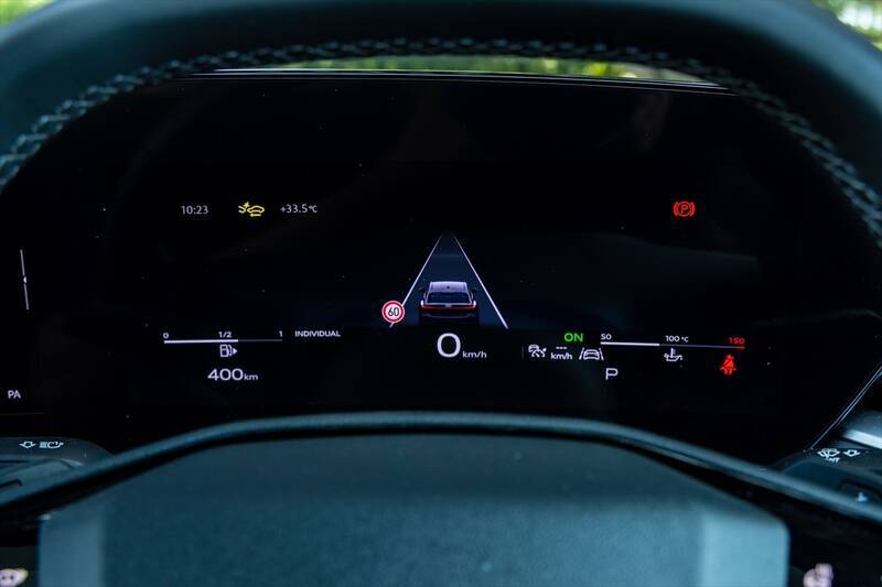 カッコいいワゴンは健在！ アウディの新型「A5 Avant」は流麗なデザインと広々ラゲッジでアウディらしさを継承する