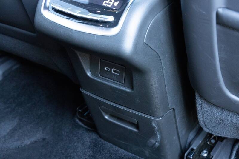 【アメ車ってどうなの？】キャデラック「XT6」の3列シートSUVはさすがにデカかった