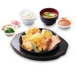 「天ぷらがチーズまみれ!?「トリプルチーズ天丼」がやみつきの予感」の画像3